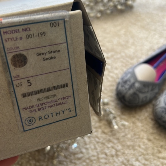 NWT Rothy's Kids Grey Stone Snake Flat - Picture 4 of 5